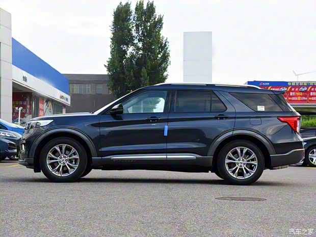 長安福特 探險(xiǎn)者 2020款 EcoBoost 285 后驅(qū)風(fēng)尚版 7座