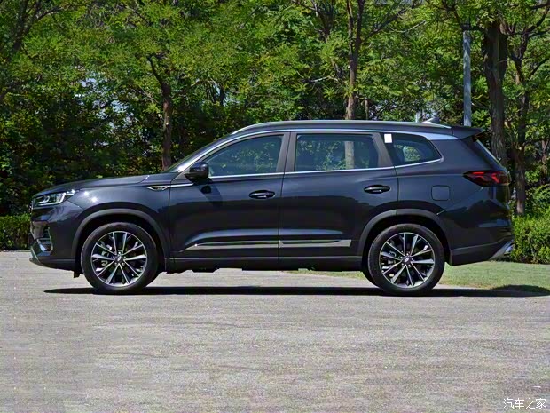 奇瑞汽车 瑞虎8 PLUS 2021款 290TGDI DCT豪耀版