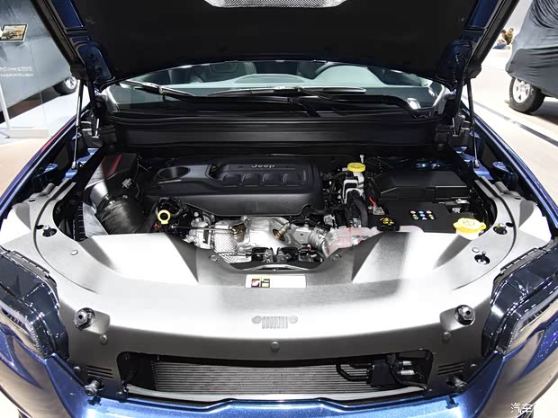 广汽菲克Jeep 自由光 2019款 基本型 广汽菲克Jeep 自由光 2019款 基本型