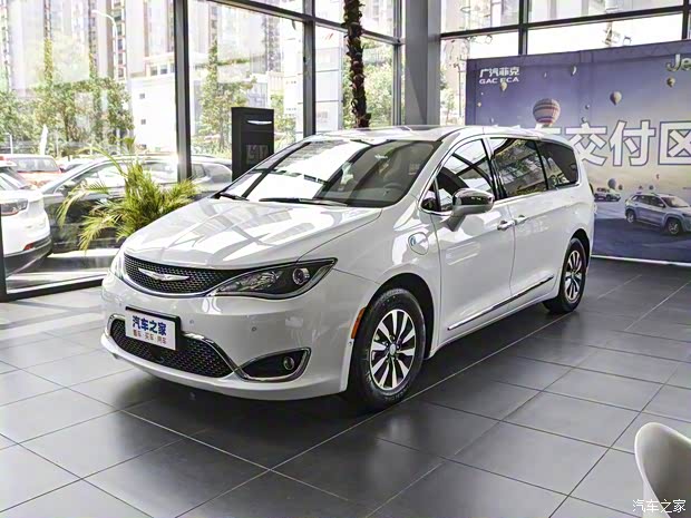 克莱斯勒(进口) 大捷龙PHEV(进口) 2019款 3.6L 插电混动版 克莱斯勒(进口) 大捷龙PHEV(进口) 2019款 3.6L 插电混动版