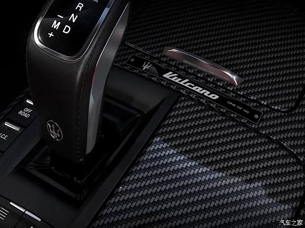 玛莎拉蒂 Levante 2019款 Vulcano