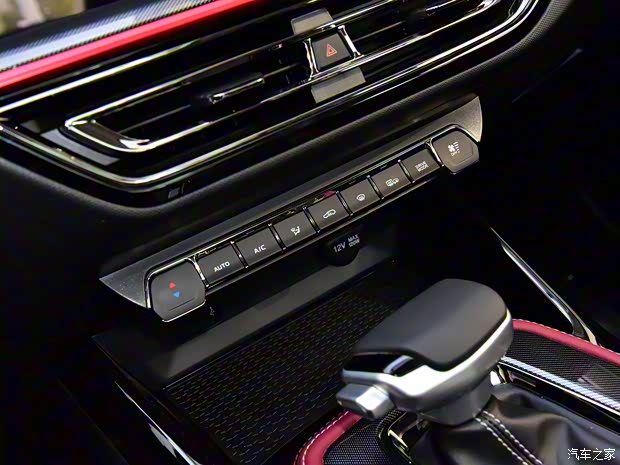 长安汽车 长安欧尚X5 2021款 1.5T DCT旗舰型