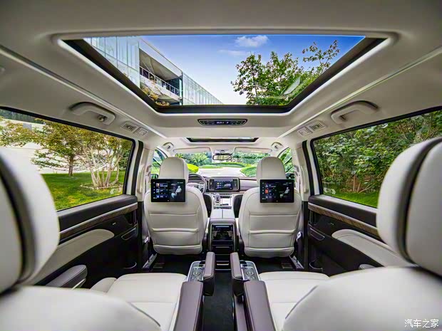 广汽乘用车 传祺GM8 2021款 M8 基本型