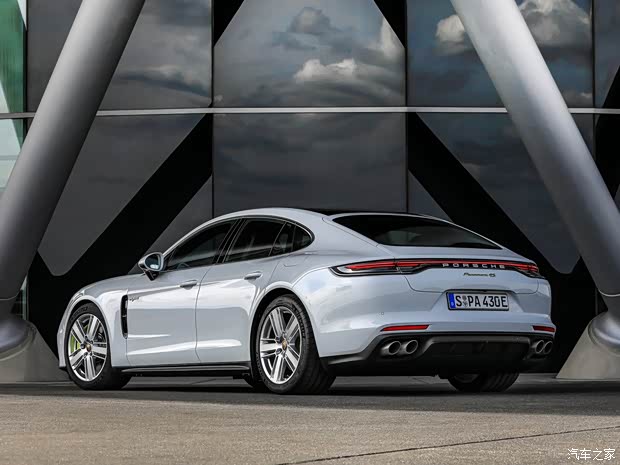 保时捷 Panamera新能源 2021款 Panamera 4S E-Hybrid 2.9T