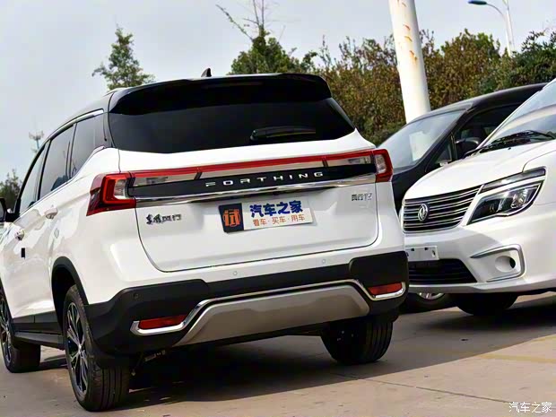 东风风行 风行T5 2021款 1.5T 自动豪华型