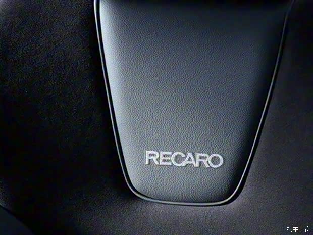 斯巴鲁 LEVORG 2019款 2.0 STI Sport Black Selection