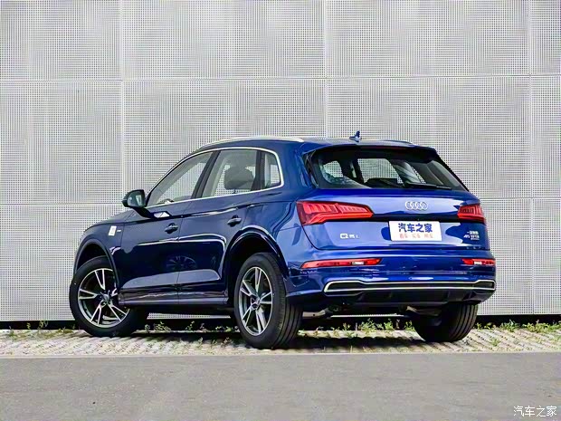 一汽-大众奥迪 奥迪Q5L 2018款 45 TFSI 尊享时尚型 国VI 一汽-大众奥迪 奥迪Q5L 2018款 45 TFSI 尊享时尚型 国VI