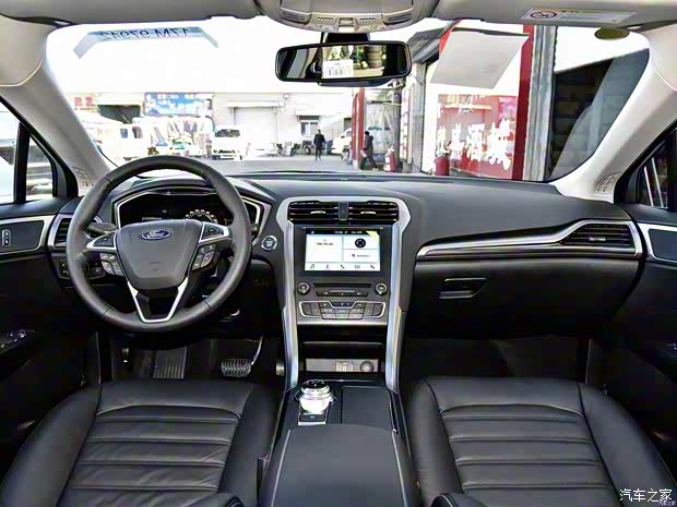 長(zhǎng)安福特 蒙迪歐 2017款 改款 EcoBoost 180 豪華型