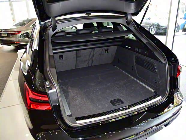 奥迪(进口) 奥迪A6(进口) 2019款 Avant 奥迪(进口) 奥迪A6(进口) 2019款 Avant