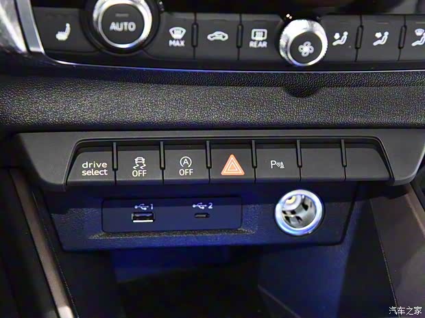 奥迪(进口) 奥迪A1 2019款 35 TFSI 奥迪(进口) 奥迪A1 2019款 35 TFSI