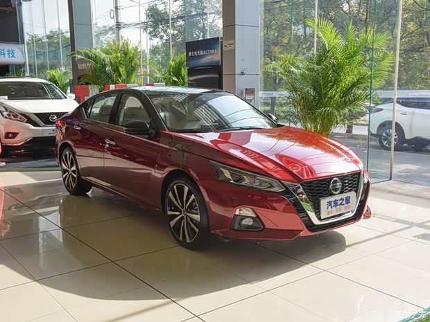 東風(fēng)日產(chǎn) 天籟 2021款 2.0T XV AD1 智尊領(lǐng)航版