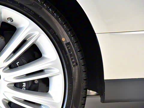 2020款 3.0 L6 尊崇创世加长版 2020款 3.0 L6 尊崇创世加长版