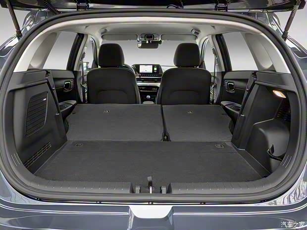 現(xiàn)代(進口) 現(xiàn)代i20 2020款 基本型