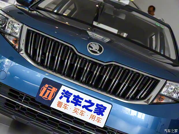 上汽斯柯达 柯米克 2018款 1.5L 自动舒适版