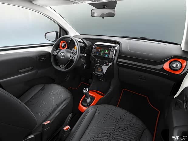 丰田(进口) Aygo 2019款 X-Cite