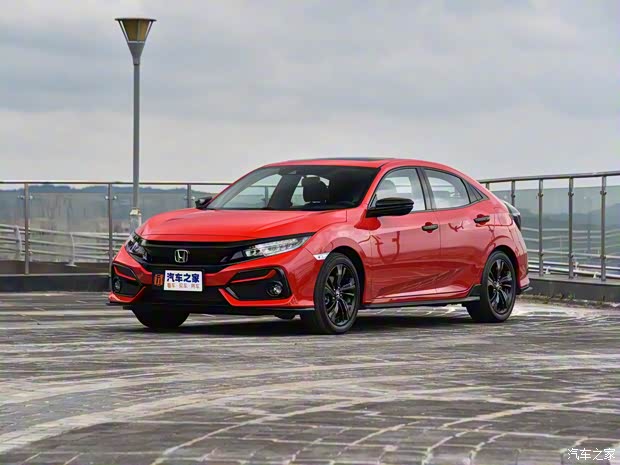 東風(fēng)本田 思域 2021款 HATCHBACK 220TURBO CVT勁擎控