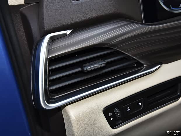 一汽奔腾 奔腾T77 2020款 Pro 280 TID 自动尊贵型