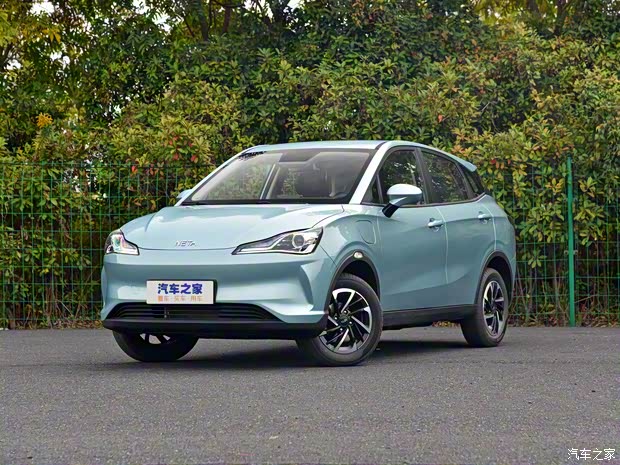 合众汽车 哪吒V 2021款 标准续航版 合众汽车 哪吒V 2021款 标准续航版