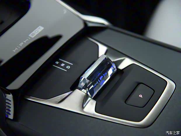 华人运通 高合HiPhi Z 2023款 基本型 华人运通 高合HiPhi Z 2023款 基本型