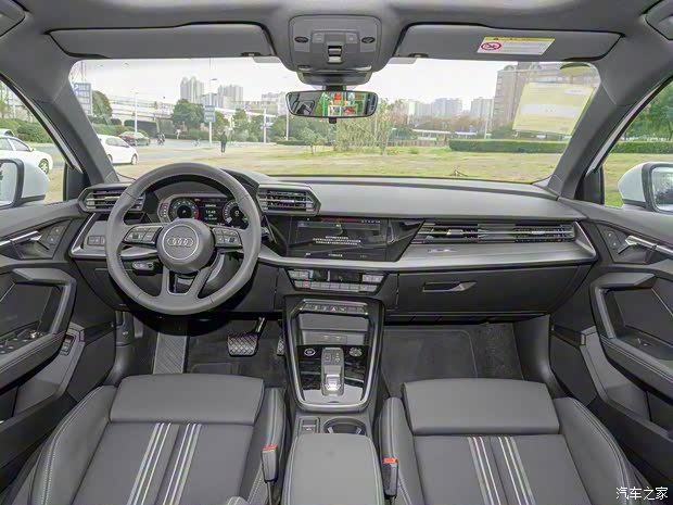 一汽-大眾奧迪 奧迪A3 2021款 Sportback 35 TFSI 時尚運動型