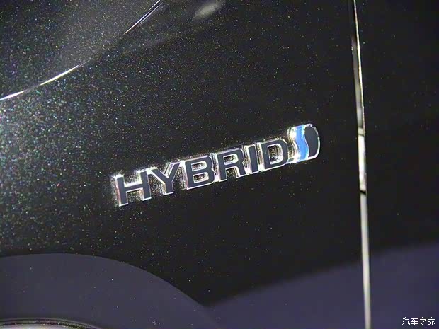 广汽丰田 威兰达 2020款 混动基本型