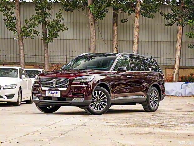 长安林肯 飞行家 2020款 3.0T V6 四驱尊雅版 长安林肯 飞行家 2020款 3.0T V6 四驱尊雅版