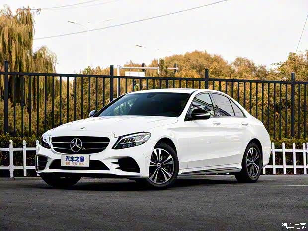 北京奔驰 奔驰C级 2020款 C 260 运动版 北京奔驰 奔驰C级 2020款 C 260 运动版