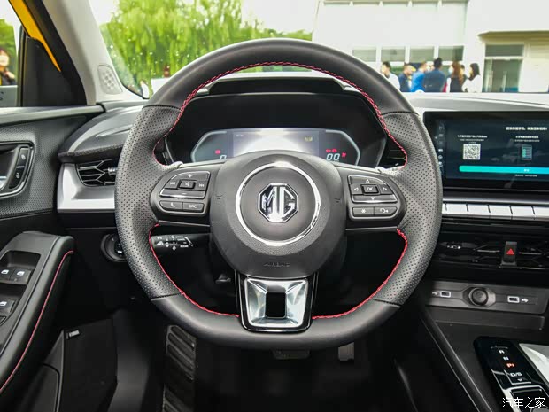 上汽集团 名爵5 2021款 1.5T DCT基本型