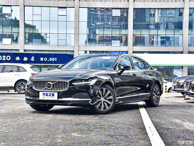 沃尔沃亚太 沃尔沃S90新能源 2021款 T8 E驱混动 智逸豪华版 沃尔沃亚太 沃尔沃S90新能源 2021款 T8 E驱混动 智逸豪华版