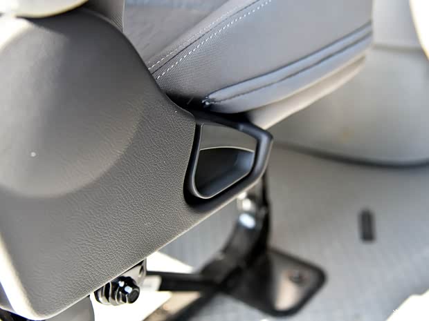 福田汽車 圖雅諾 2019款 四驅(qū)基本型