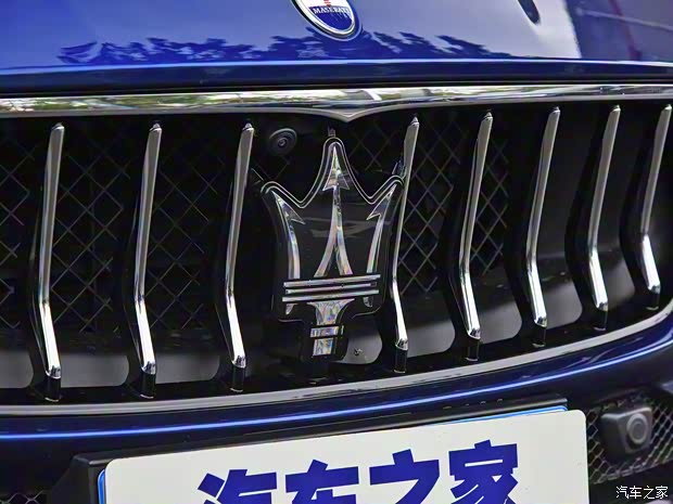 瑪莎拉蒂 Ghibli 2019款 3.0T 430Hp 運(yùn)動(dòng)版 國(guó)VI 瑪莎拉蒂 Ghibli 2019款 3.0T 430Hp 運(yùn)動(dòng)版 國(guó)VI