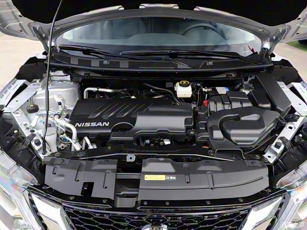 東風(fēng)日產(chǎn) 逍客 2021款 2.0L CVT豪華版