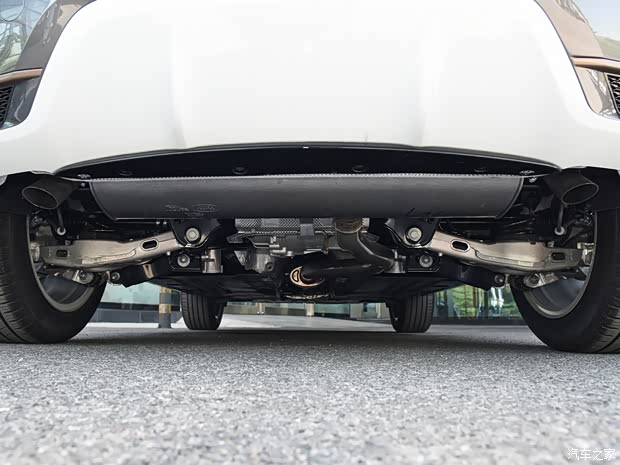 奇瑞捷豹路虎 揽胜极光 2020款 249PS R-DYNAMIC SE 运动科技版 奇瑞捷豹路虎 揽胜极光 2020款 249PS R-DYNAMIC SE 运动科技版