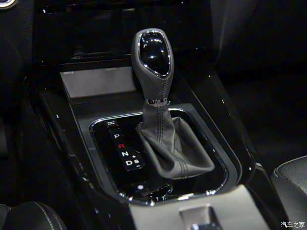 东风小康 东风风光S560 2018款 1.5T 基本型