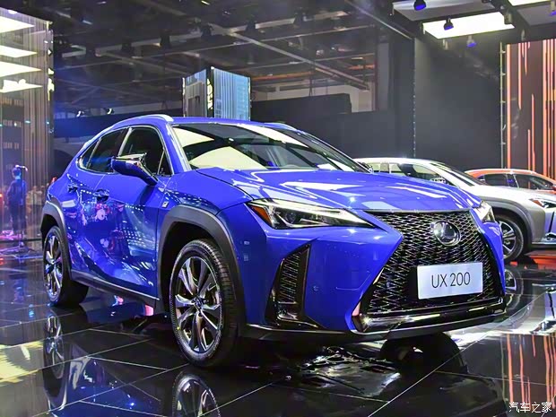 雷克萨斯 雷克萨斯UX 2019款 200 F SPORT版 雷克萨斯 雷克萨斯UX 2019款 200 F SPORT版