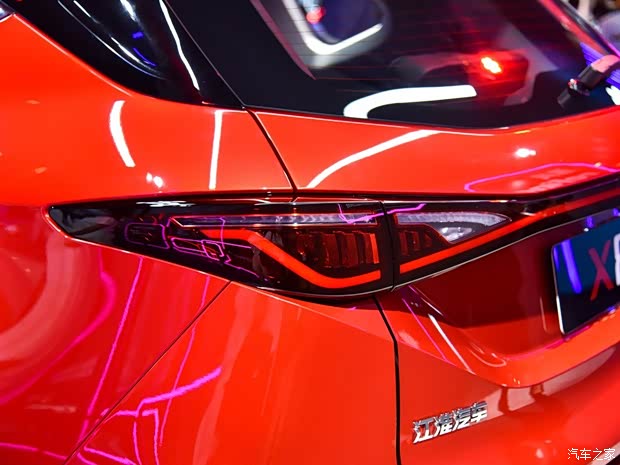 江淮汽车 嘉悦X8 2020款 基本型