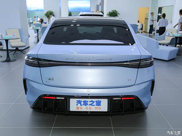 比亚迪 海豹 2022款 700km 长续航后驱版