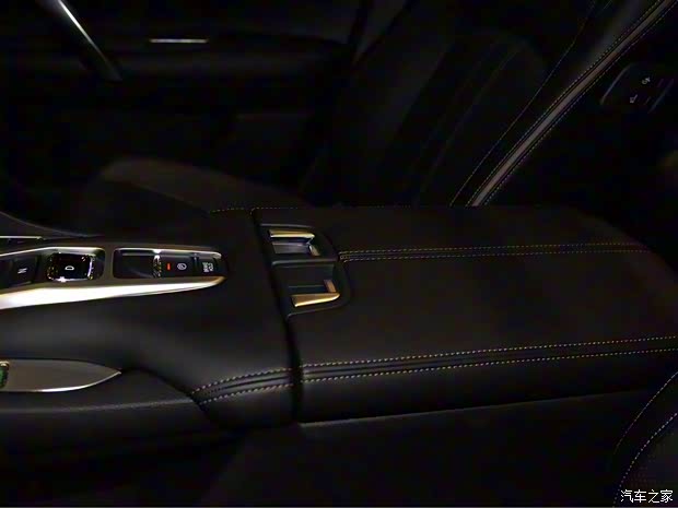 广汽本田 冠道 2020款 370TURBO 四驱至尊版