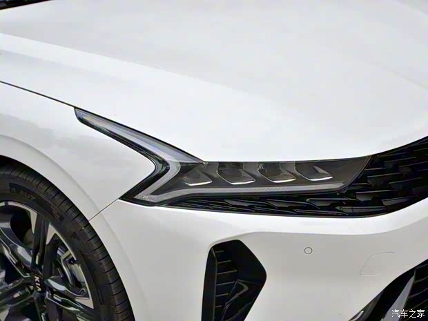 东风悦达起亚 K5凯酷 2020款 1.5T DCT高配版