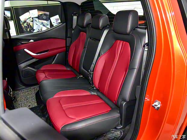 上汽大通 上汽大通MAXUS T90 2021款 2.0T双增压 自动四驱高底盘豪华型标箱 上汽大通 上汽大通MAXUS T90 2021款 2.0T双增压 自动四驱高底盘豪华型标箱