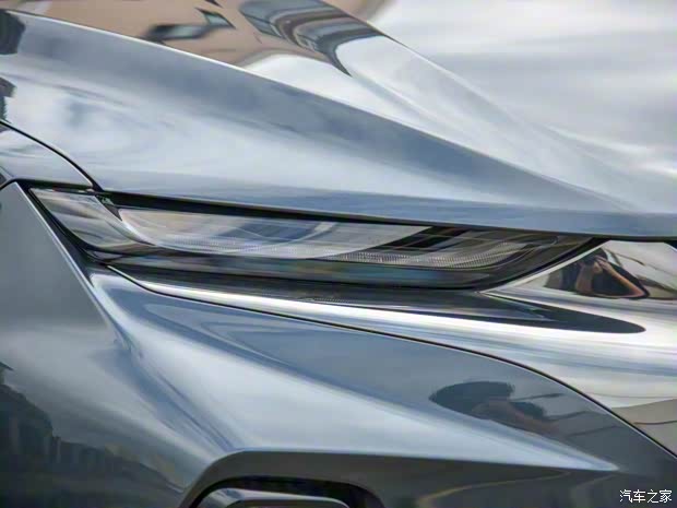 上汽通用雪佛蘭 開拓者 2020款 RS 650T 四驅(qū)5座基本型