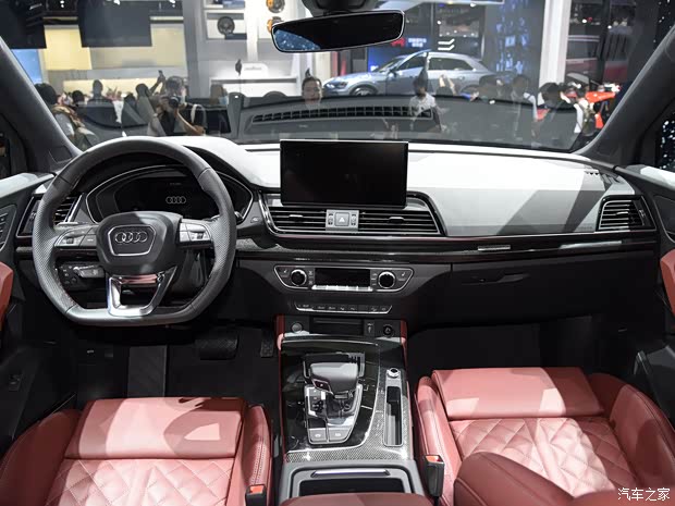 一汽-大众奥迪 奥迪Q5L Sportback 2021款 45 TFSI quattro