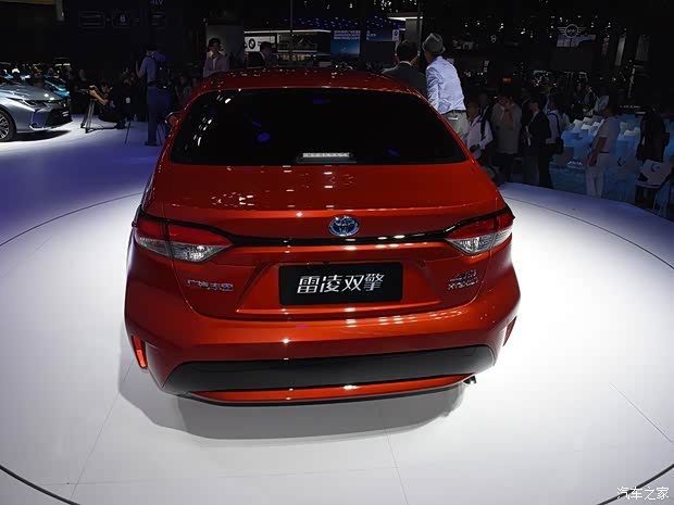 广汽丰田 雷凌 2019款 双擎 基本型