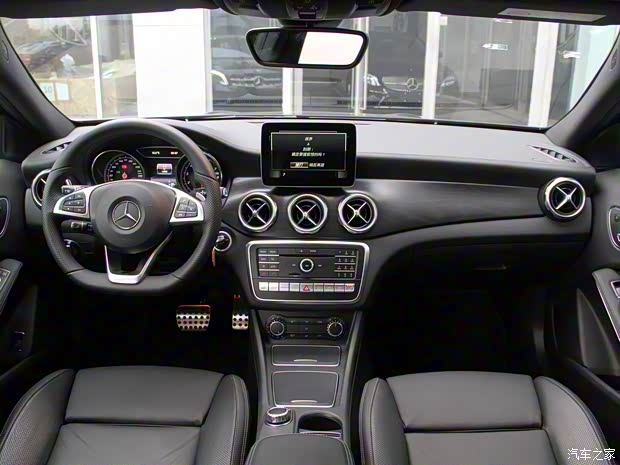 北京奔驰 奔驰GLA 2018款 GLA 260 4MATIC 运动型