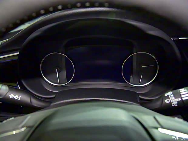 上汽通用别克 昂科威 2020款 28T 四驱全能运动旗舰型