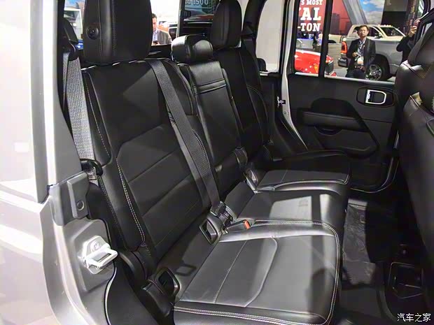 Jeep(进口) Gladiator 2019款 基本型 Jeep(进口) Gladiator 2019款 基本型