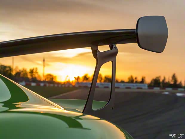 保时捷 保时捷911 2018款 GT3 RS 4.0L 保时捷 保时捷911 2018款 GT3 RS 4.0L