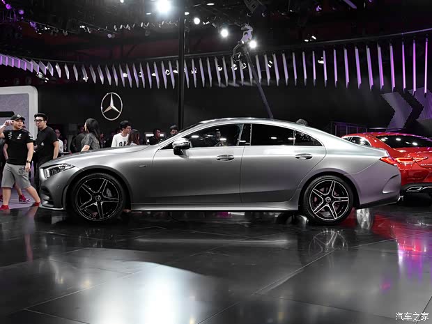 奔驰(进口) 奔驰CLS级 2018款  CLS 350 4MATIC先型特别版