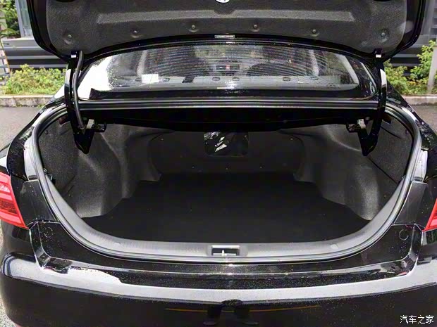 力帆汽車 力帆820EV 2019款 舒適型