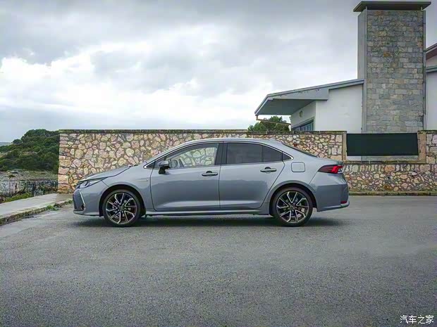 丰田(进口) 卡罗拉(海外) 2019款 欧版 Hybrid